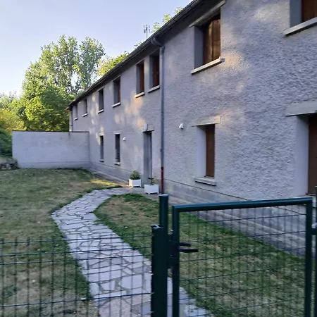 Apartment Charmant Appartement Cusset